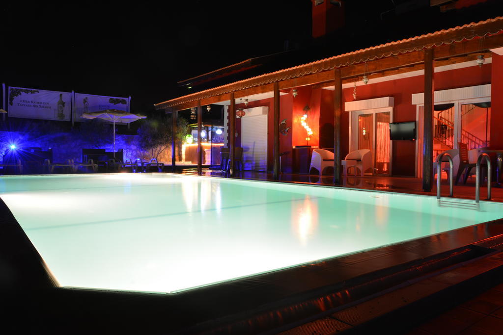 Ciftlik Hotel Çeşme Eksteriør bilde