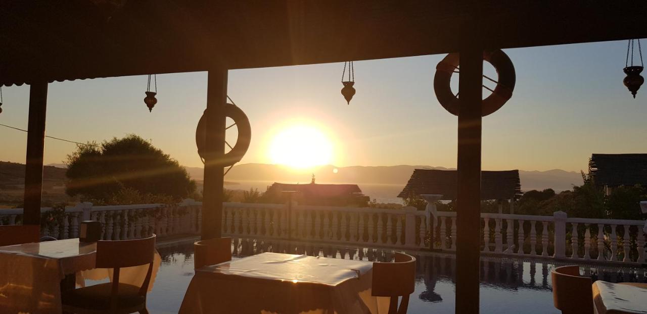 Ciftlik Hotel Çeşme Eksteriør bilde